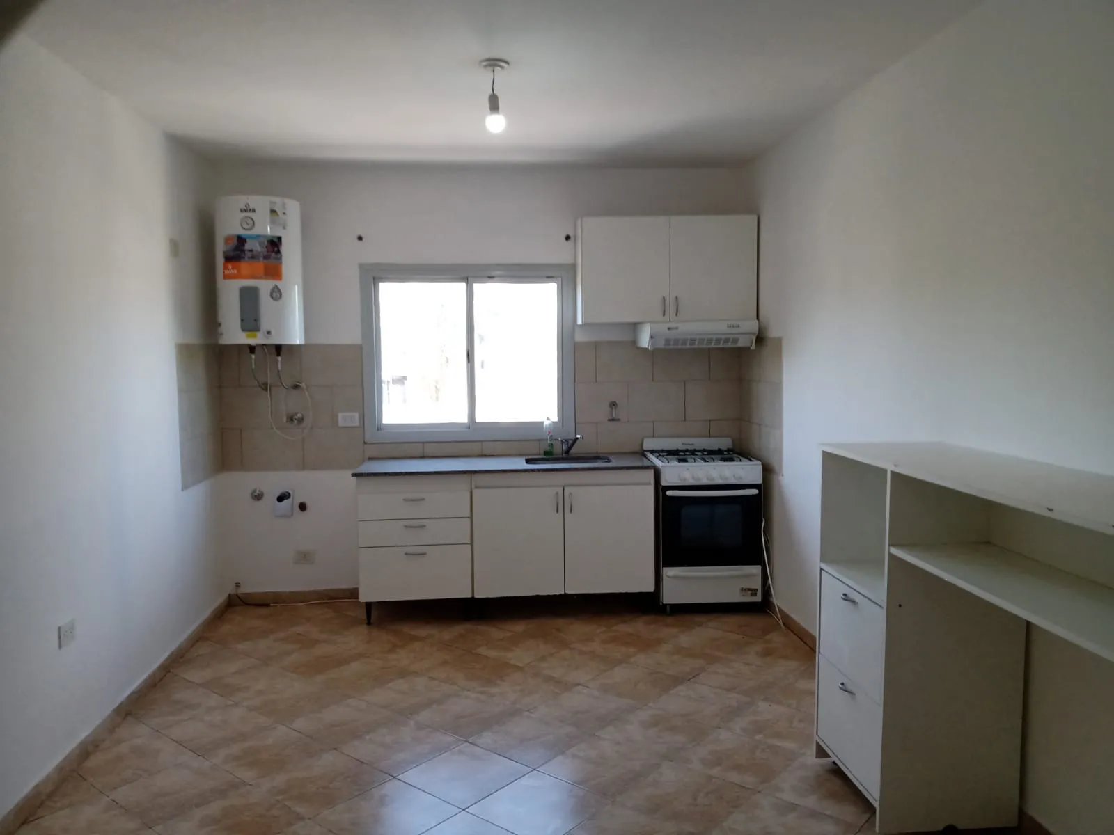 Alquiler de dúplex de un dormitorio con cochera en Alta Córdoba.