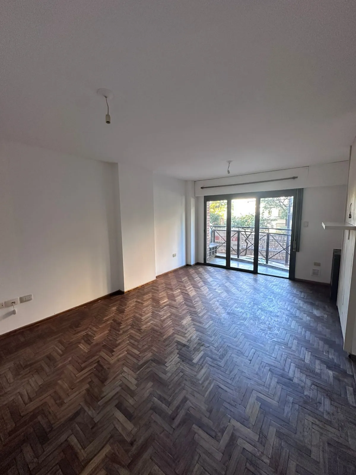 VENTA EXCELENTE DEPTO DE 2 DORMITORIOS , GUEMES!