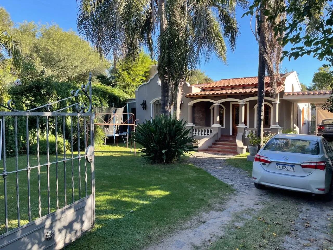 Casa en venta 3 habitaciones en villa allende