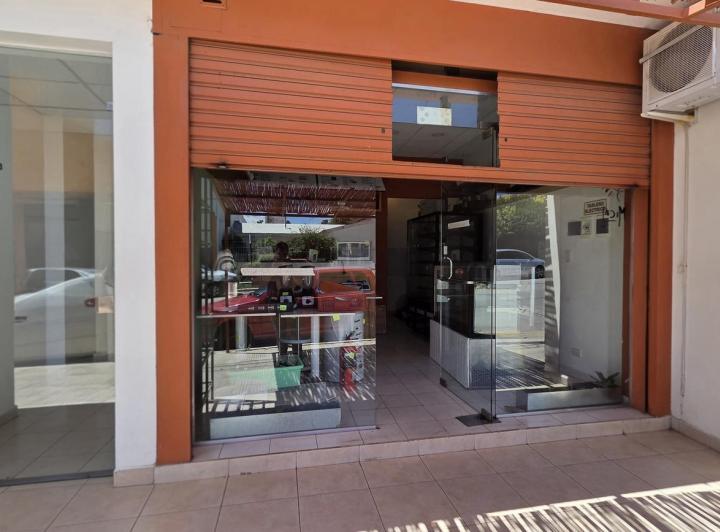 Local comercial · 30m² · 3 Ambientes