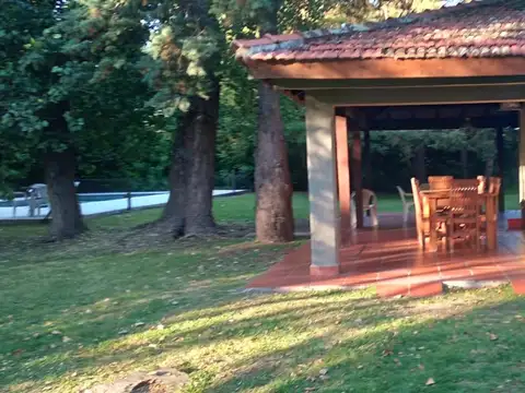Quinta en Alquiler en Parque Exaltación, Countries y Barrios Cerrados en Exaltación de la Cruz