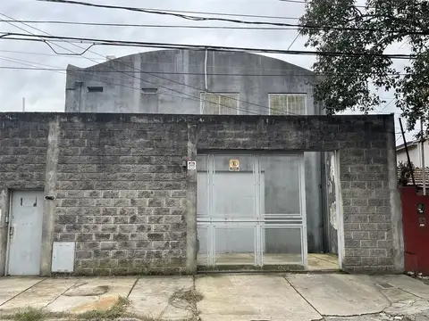 Galpón en Venta en San Isidro Vias / Rolon, San Isidro