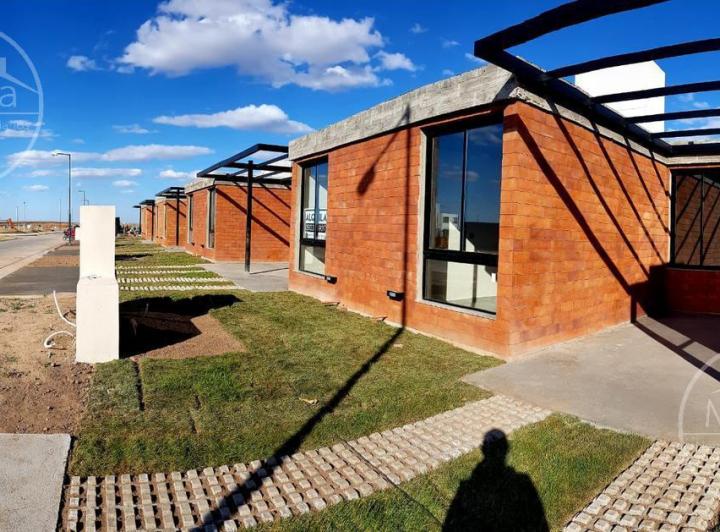 Casa · 150m² · 2 Dormitorios