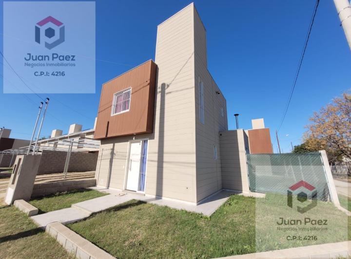 Casa · 100m² · 4 Ambientes · 2 Cocheras