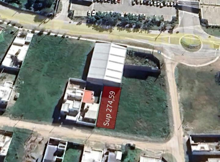Terreno · 274m²
