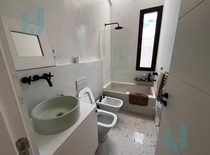 Casa · 111m² · 3 Ambientes · 1 Cochera