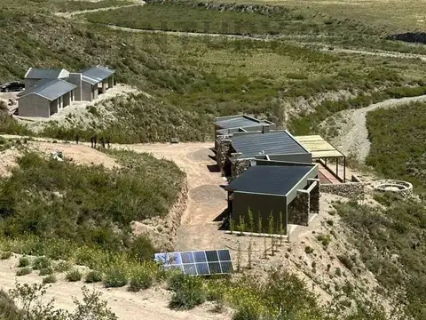 Casa en Venta en La Carrera, Tupungato
