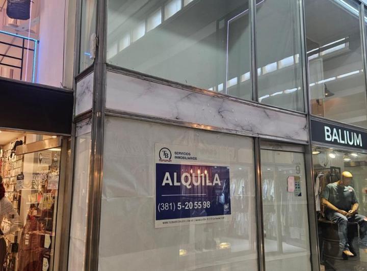 Local comercial · 28m²
