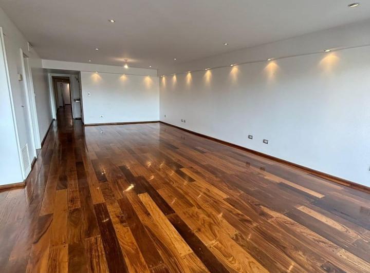 Departamento · 165m² · 7 Ambientes