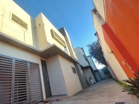 PH en Alquiler en Rosario, Santa Fe