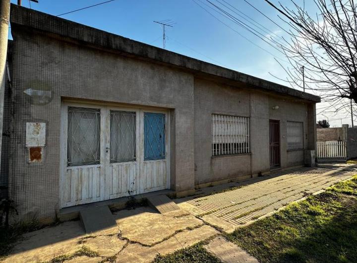Casa · 164m² · 3 Dormitorios · 1 Cochera