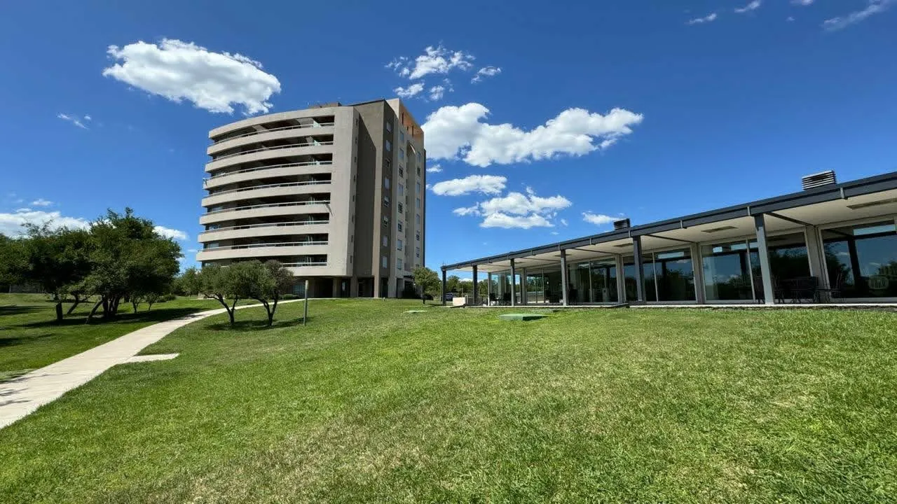 DEPARTAMENTOS EN VENTA - MILÉNICA