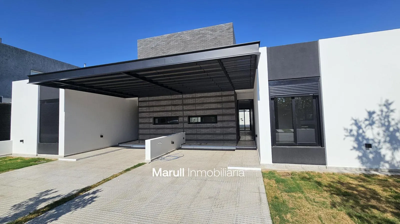 Dúplex CLAROS DE BOSQUE