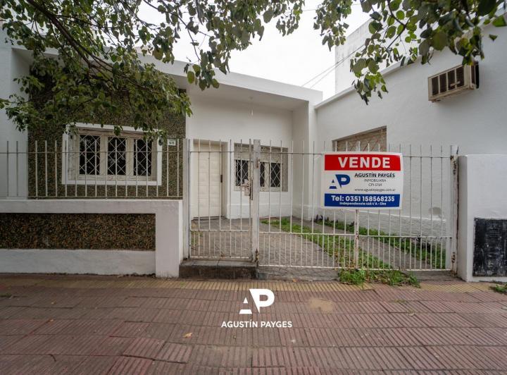 Casa · 114m² · 5 Ambientes · 1 Cochera