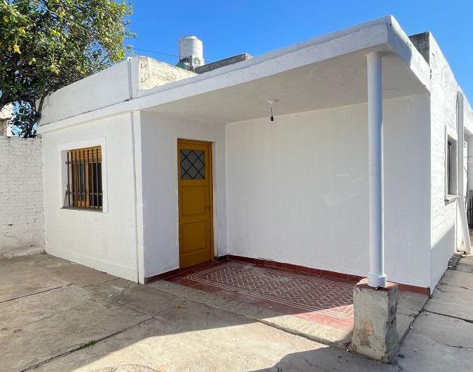 Casa · 63m² · 5 Ambientes · 1 Cochera