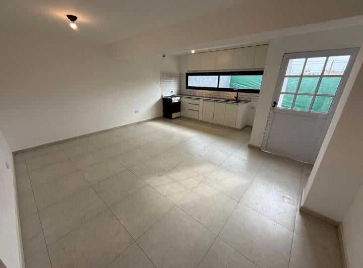Casa · 70m² · 3 Ambientes · 1 Cochera
