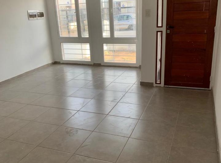 Casa · 50m² · 3 Ambientes · 1 Cochera