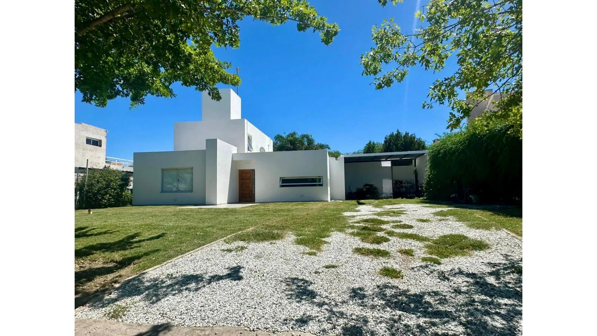 SE VENDE HERMOSA CASA EN COUNTRY SAN ISIDRO DE VILLA ALLENDE