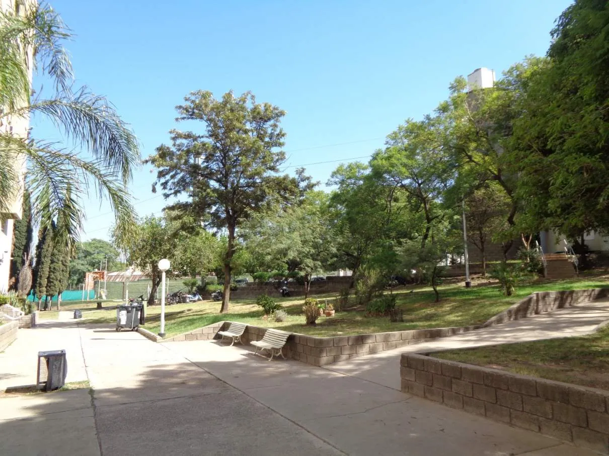 Barrio Lomas de San Martín - Departamento Externo de 2 Dormitorios, Amplio y Lum...