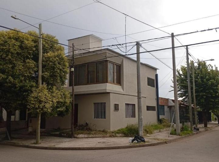 Casa · 110m² · 5 Ambientes