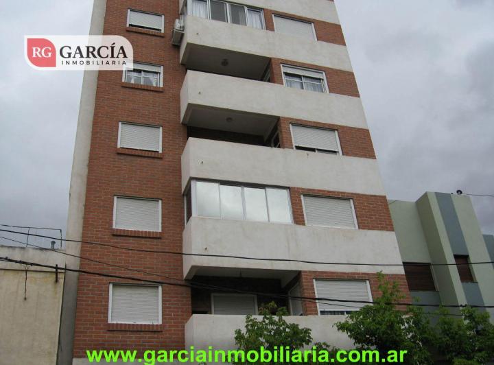 Departamento · 190m² · 4 Ambientes · 1 Cochera