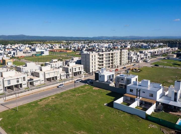 Departamento · 64m² · 2 Dormitorios · 1 Cochera