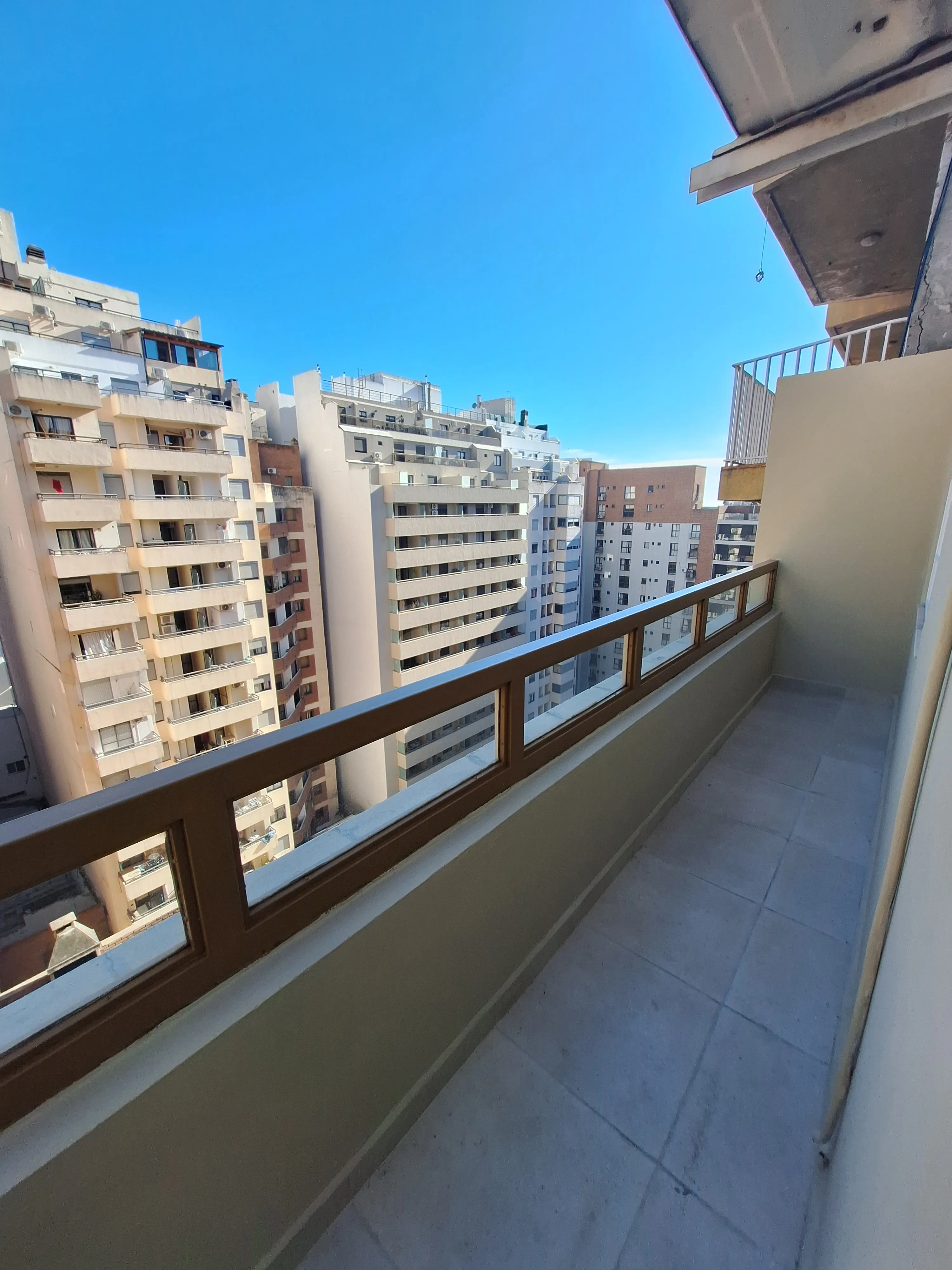 Vendo Nueva Córdoba  2 dormitorios balcon amplio