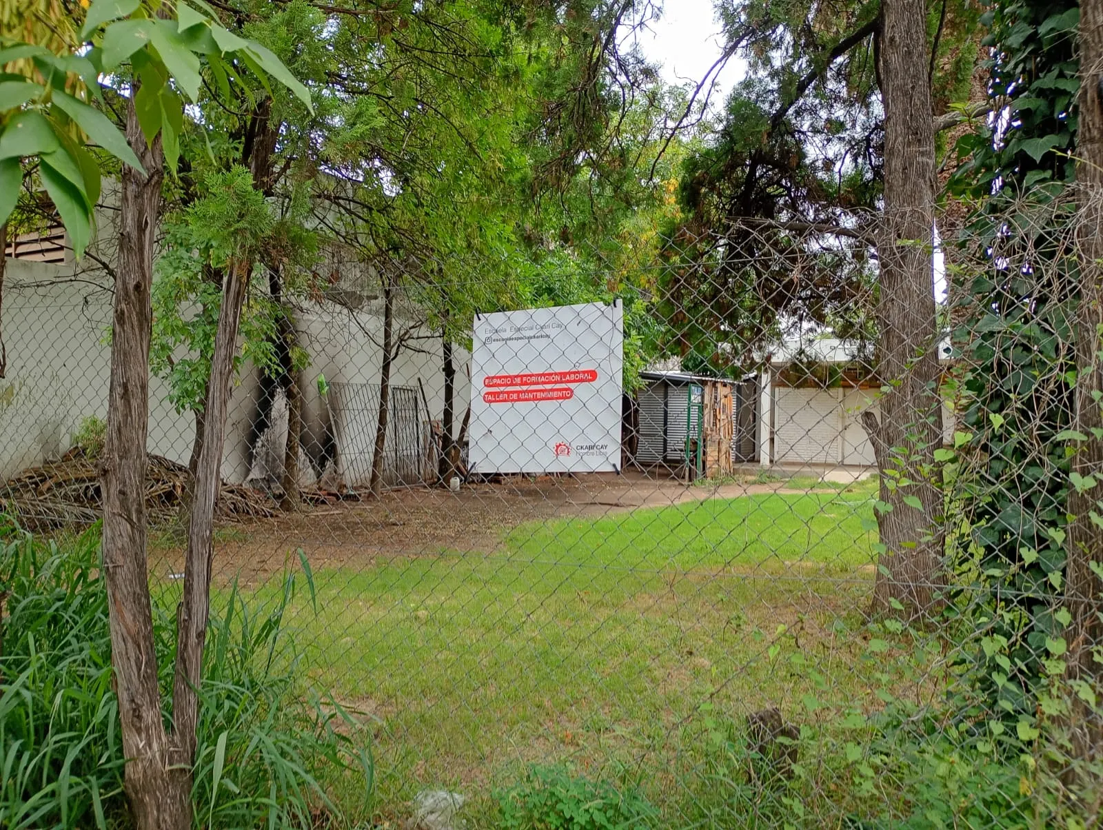 LOTE EN VENTA, UNICO EN ZONA SUR - A PASOS DE HOSPITAL PRIVADO.