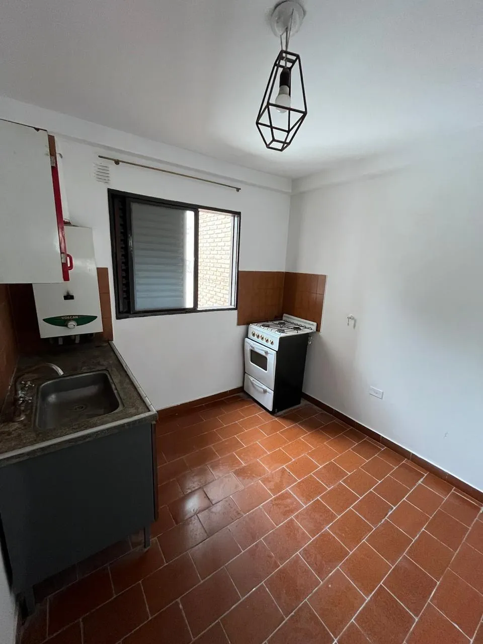 DEPARTAMENTO DE 1 DORMITORIO EN BARRIO ALBERDI