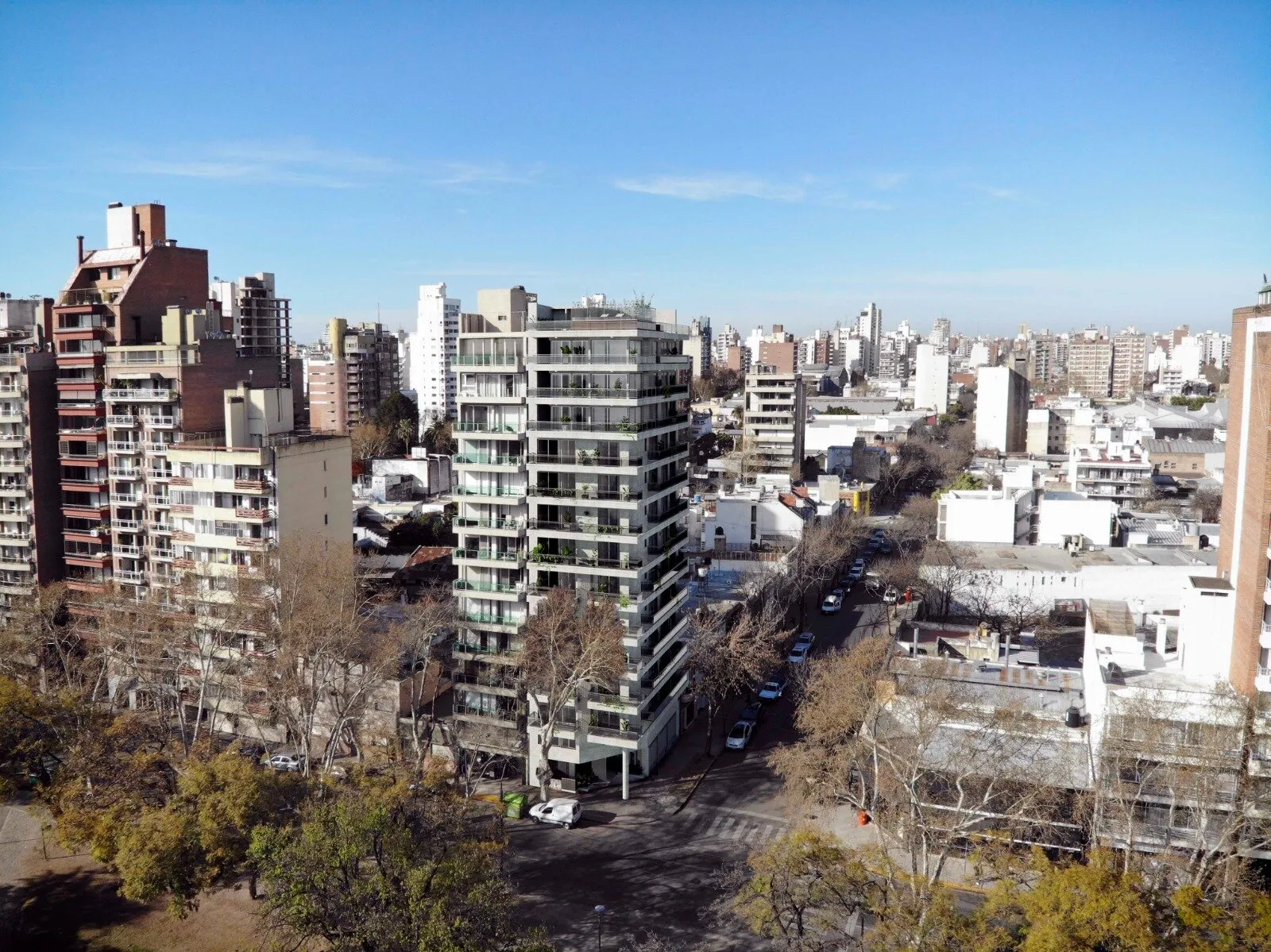 VENTA DEPTO 2 DORMITORIOS CON BALCÓN - VISTA AL RÍO
