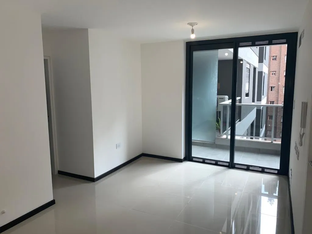 Nazareno Avenue – Departamento de 1 dormitorio en alquiler!