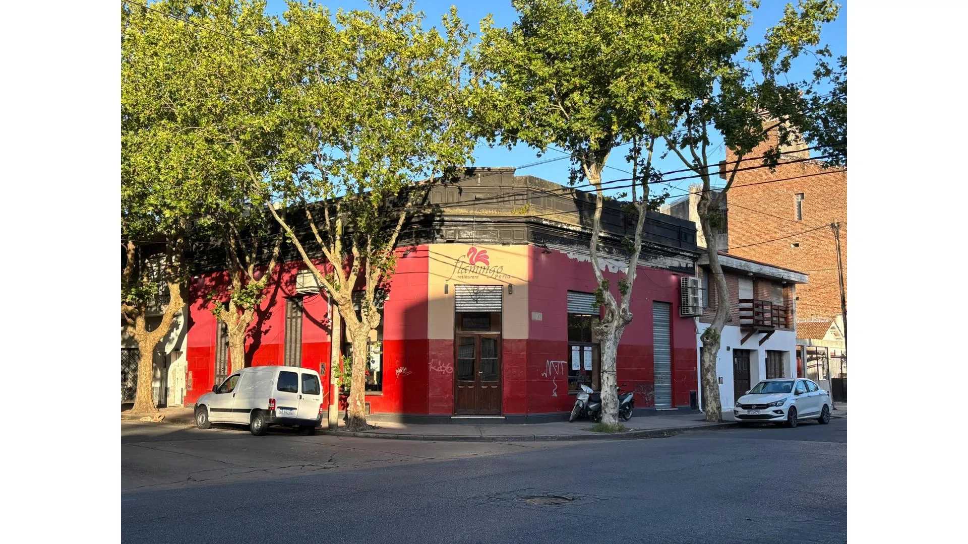 Local comercial gastronómico en La Perla en venta