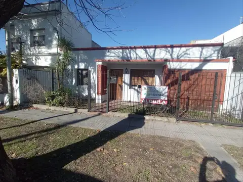 Casa en Alquiler en La Plata, Partido de La Plata