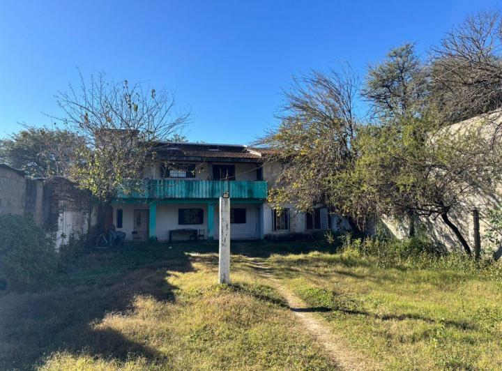 Casa · 180m² · 4 Ambientes