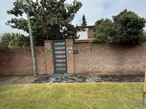 Casa en Alquiler en Villa Elisa, Partido de La Plata