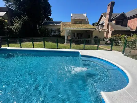 Casa en Venta en Miraflores, Countries y Barrios Cerrados en Escobar