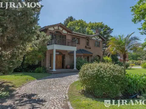 Casa en Venta en Village Golf & Tenis Club, Countries y Barrios Cerrados en Pilar