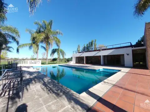 Casa en Venta en Los Hornos, La Plata