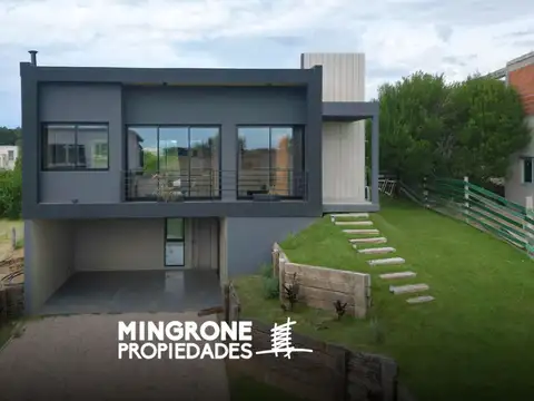 Casa en Venta en Barrio Senderos 4, Costa Esmeralda