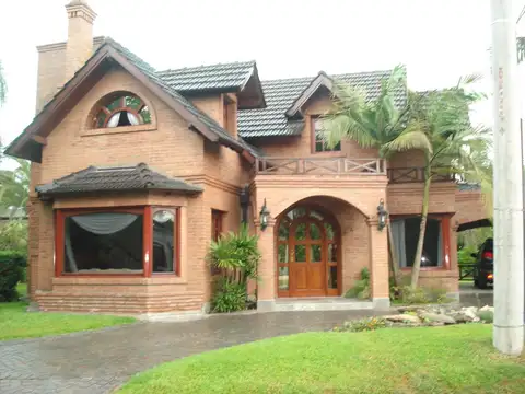 Casa en Venta en Banco Provincia, Francisco Alvarez
