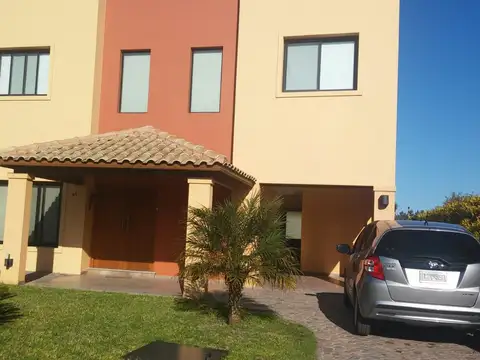 Casa en Venta en Guillermo E Hudson, Partido de Berazategui