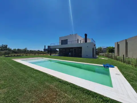 Casa en Venta en Puertos - Acacias, Countries y Barrios Cerrados en Escobar