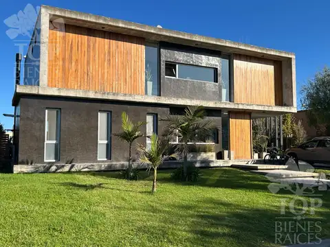 Casa en Venta en El Canton - Norte, Countries y Barrios Cerrados en Escobar
