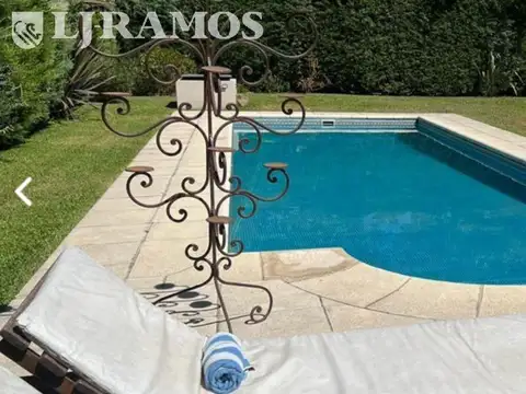 Casa en Venta en Septiembre, Countries y Barrios Cerrados en Escobar