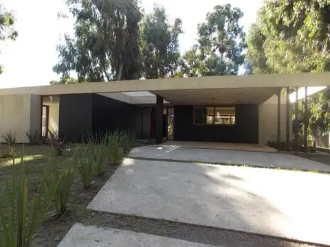 Casa en Venta en Club Miralagos, Countries y Barrios Cerrados en la Plata