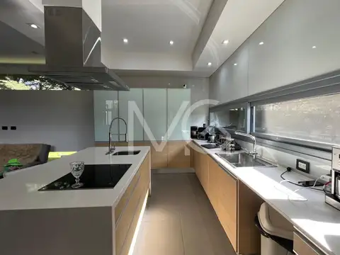 Casa en Venta en Countries y Barrios Cerrados en Esteban Echeverria, Partido de Esteban Echeverría