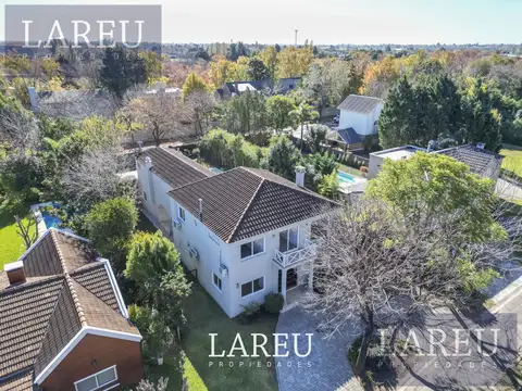 Casa en Venta en Boulevares, Countries y Barrios Cerrados en Pilar