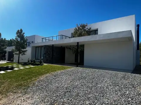 Casa en Venta en Costa Esmeralda, Partido de La Costa