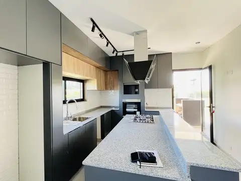 Casa en Venta en Puertos, Countries y Barrios Cerrados en Escobar