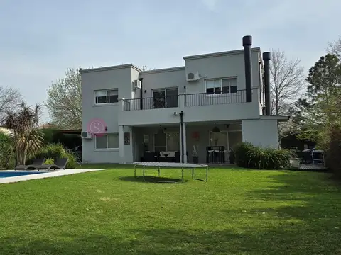 Casa en Venta en Saint Matthews, Countries y Barrios Cerrados en Pilar